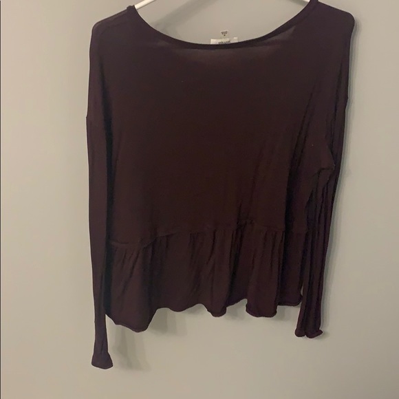 💕2 for $15💕Wilfred burgundy peplum Tshirt - Picture 2 of 4